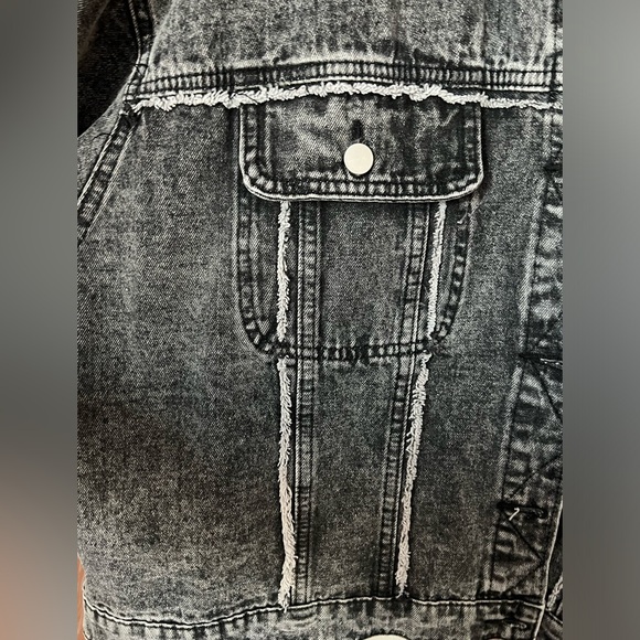 Andree by Unit Vintage Wash Denim Jacket 1X - Picture 5 of 5